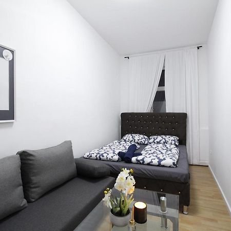 Comfort Triple Room Th Vienne Extérieur photo