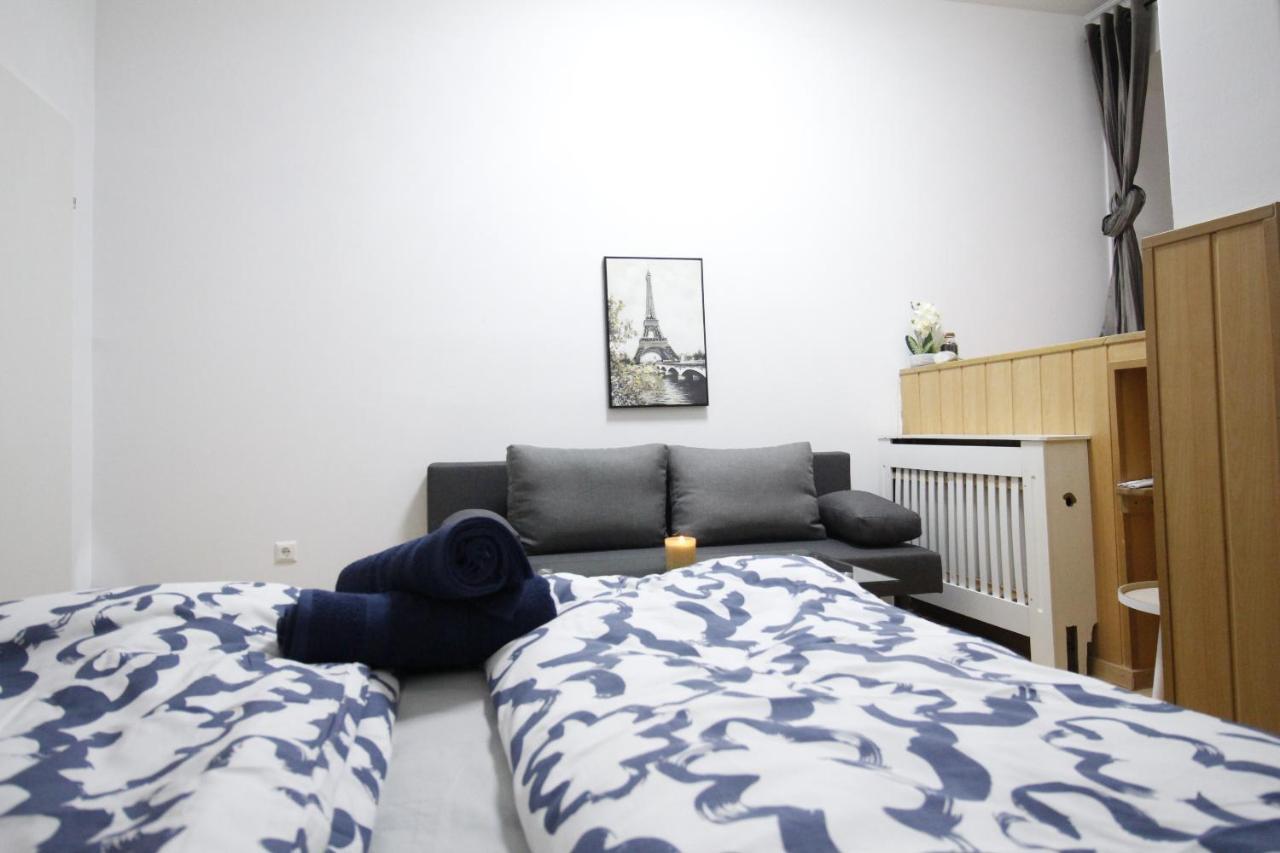 Comfort Triple Room Th Vienne Extérieur photo