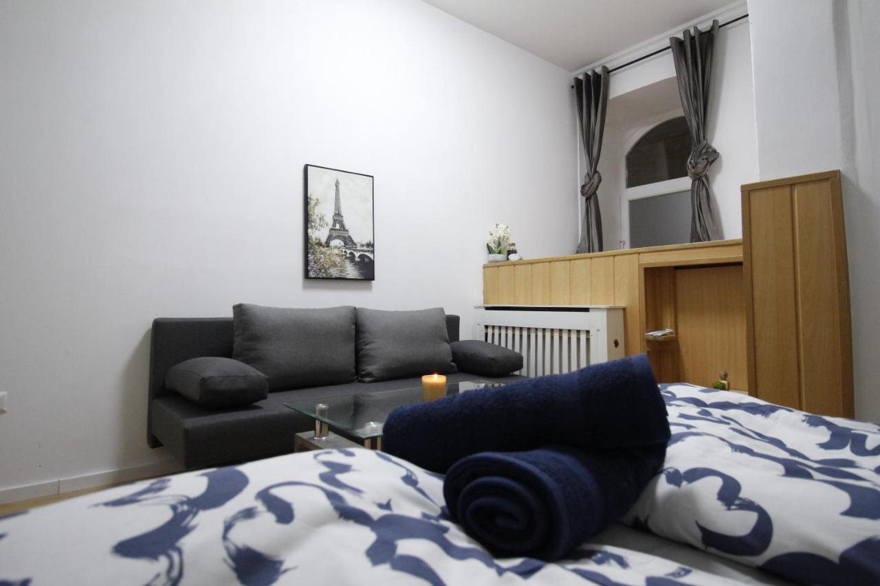 Comfort Triple Room Th Vienne Extérieur photo