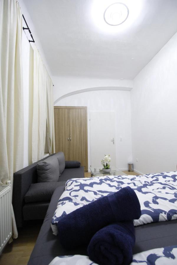 Comfort Triple Room Th Vienne Extérieur photo